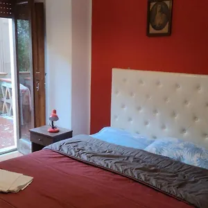  Apartamento Giardini-naxos Via Umberto 25 Italia